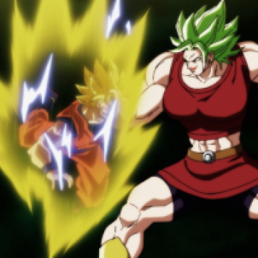 Super_Saiyan_Berserk_Kale_vs._Son_Goku